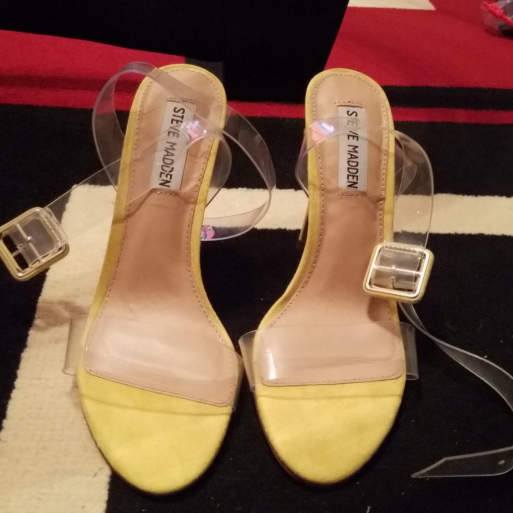 Steve Madden Yellow Clear heels